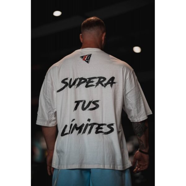 ED Camiseta Oversize Blanca 'Supera tus limites' - Imagen 2